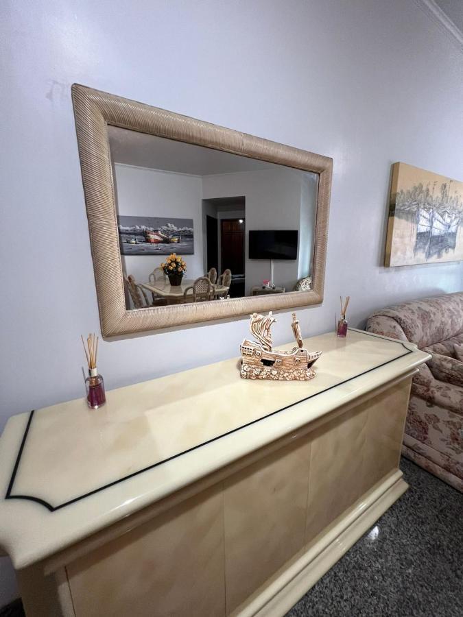 Apartamento No Guaruja Enseada A Beira Mar, Otima Localidade E Com Ar Condicionado Extérieur photo